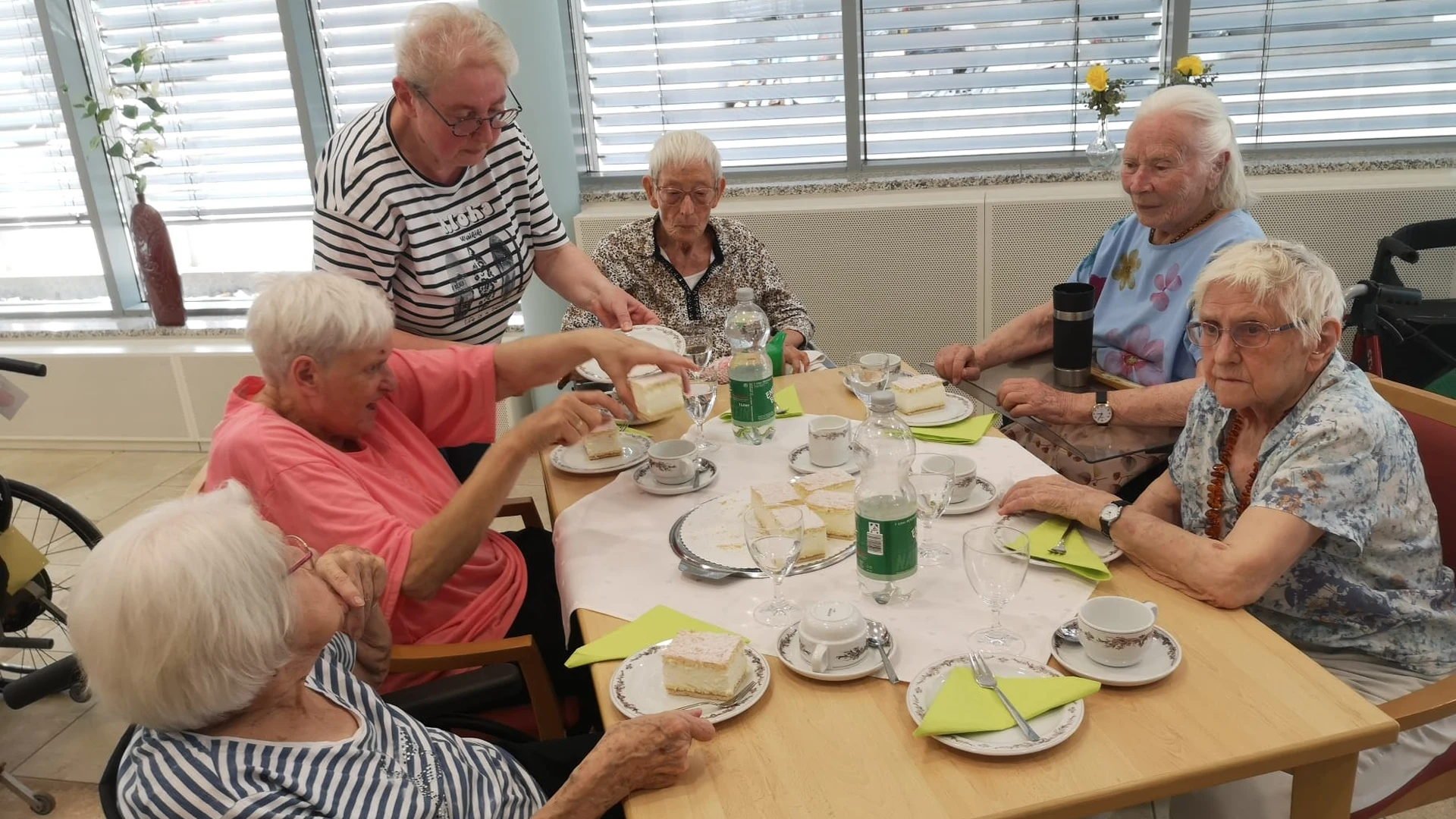 2026-06-30 Musikalische Reise bei Kaffee und Kuchen 04