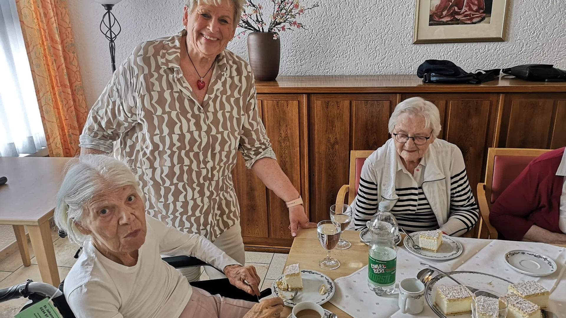 2026-06-30 Musikalische Reise bei Kaffee und Kuchen 10