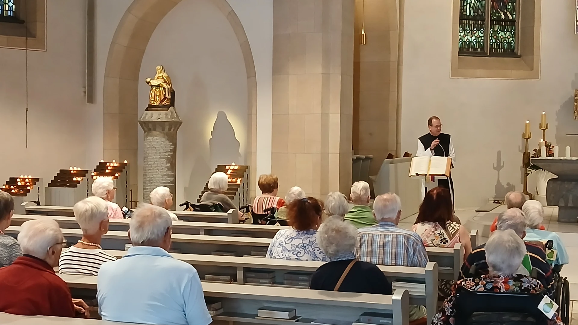 2026-07-28 Hauswallfahrt zur Schmerzhaften Mutter von Bochum-Stiepel 17