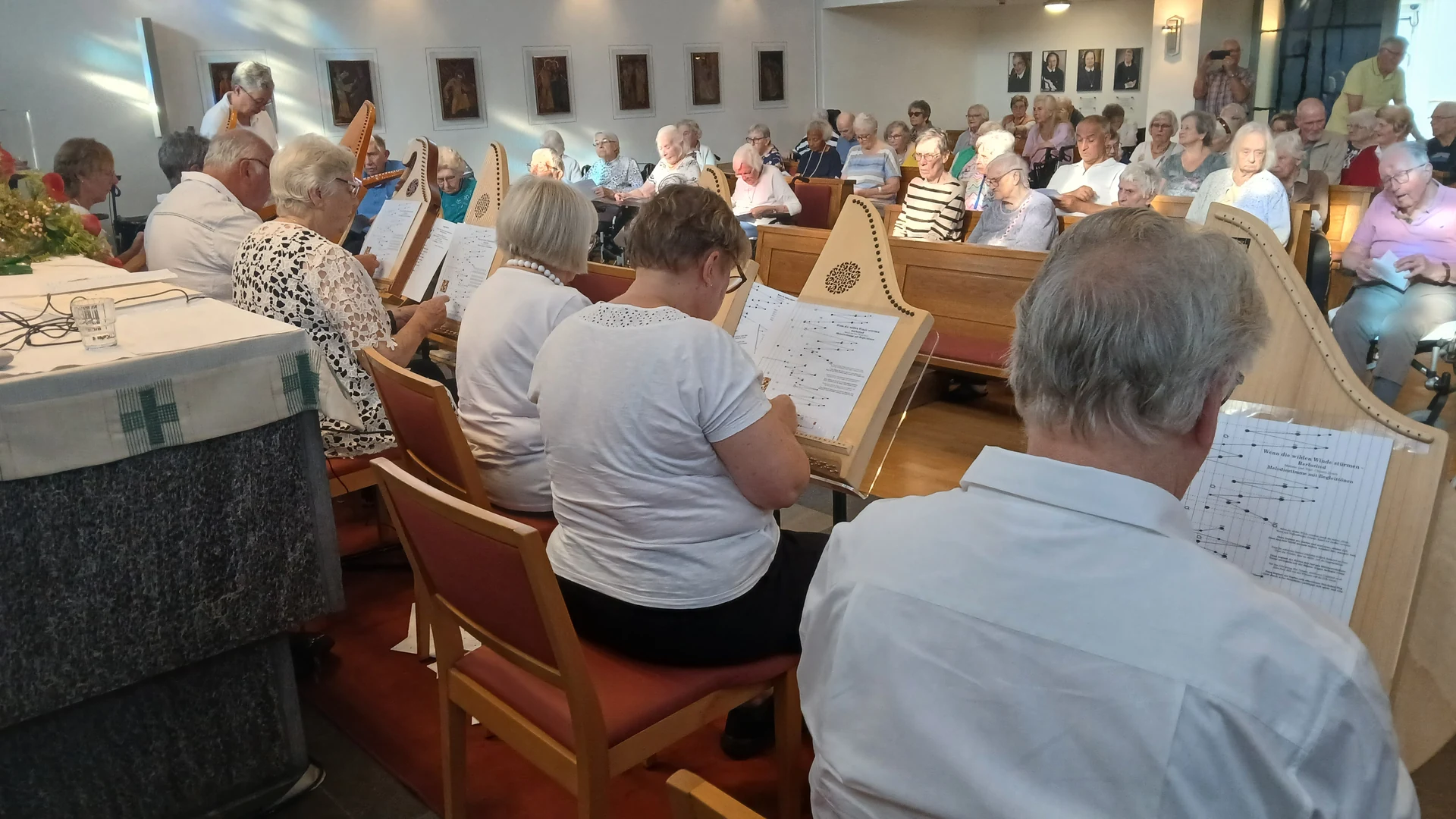 2026-09-30 Veeh Harfen Konzert Senioren Zentrum Linden 07
